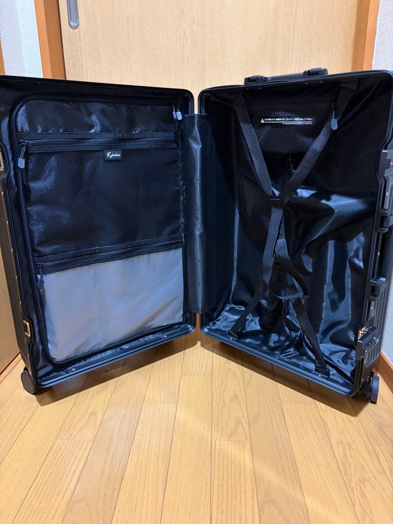 [C.jutro] スーツケース キャリーバッグ オマケ2点付き