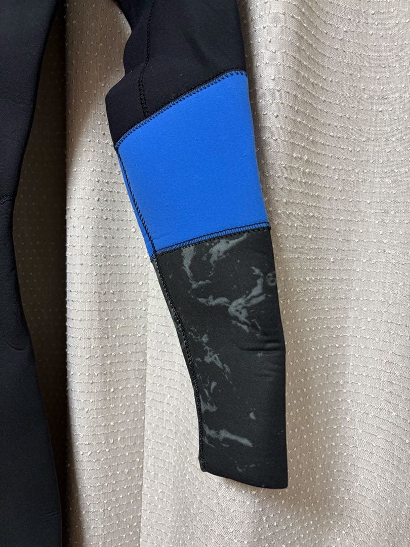 BILABONG(ビラボン) 3×2mm フルスーツ メンズLサイズ 美品