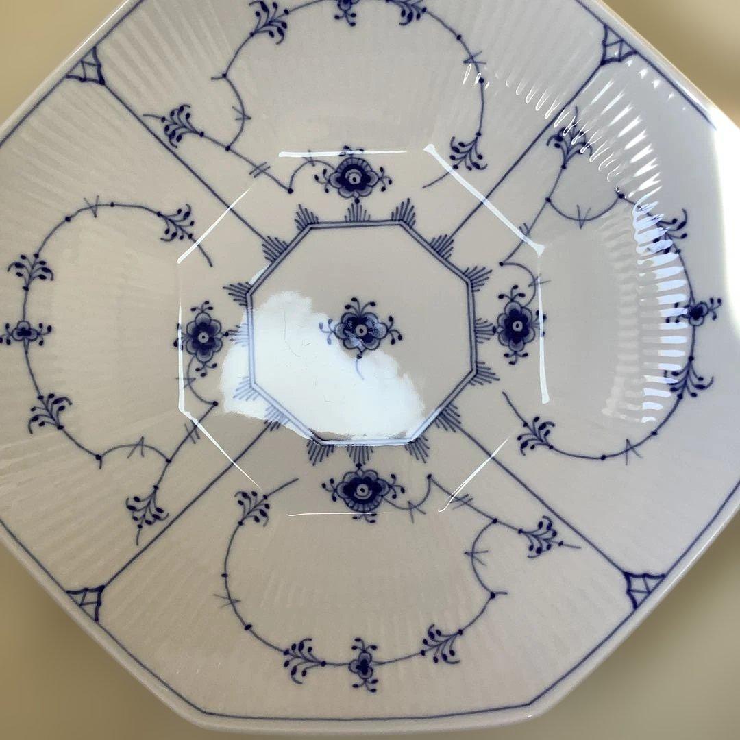 ロイヤルコペンハーゲン　ブルーフルーテッド プレイン アーチボウル 25cm