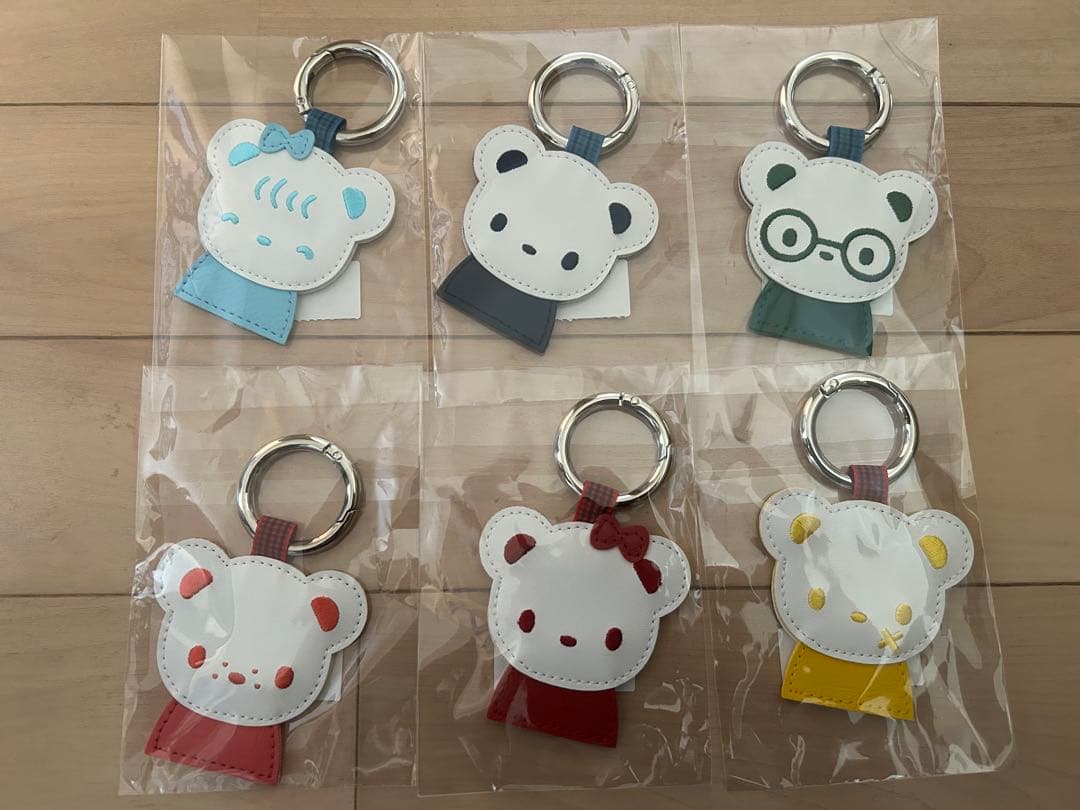 ファミリア　ネームホルダー