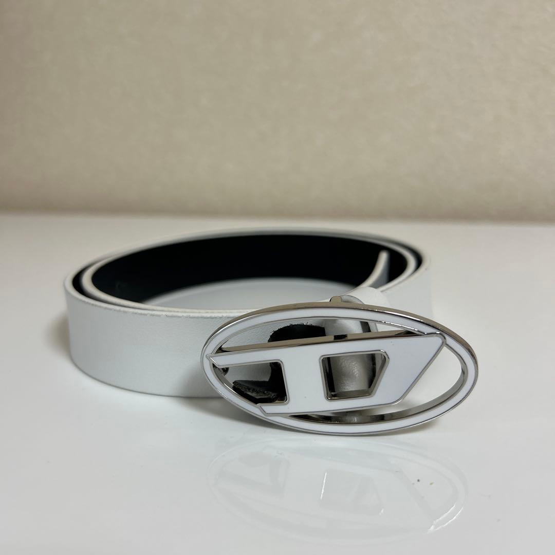 【現行品】DIESEL カウレザーベルト　ホワイトベルト　サイズ75 半額以下