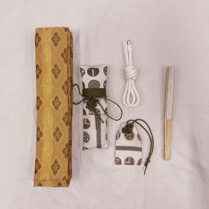 601ab51◎七五三 五歳 男児 着物&羽織&袴&角帯&長襦袢 兜 淡グレー◎