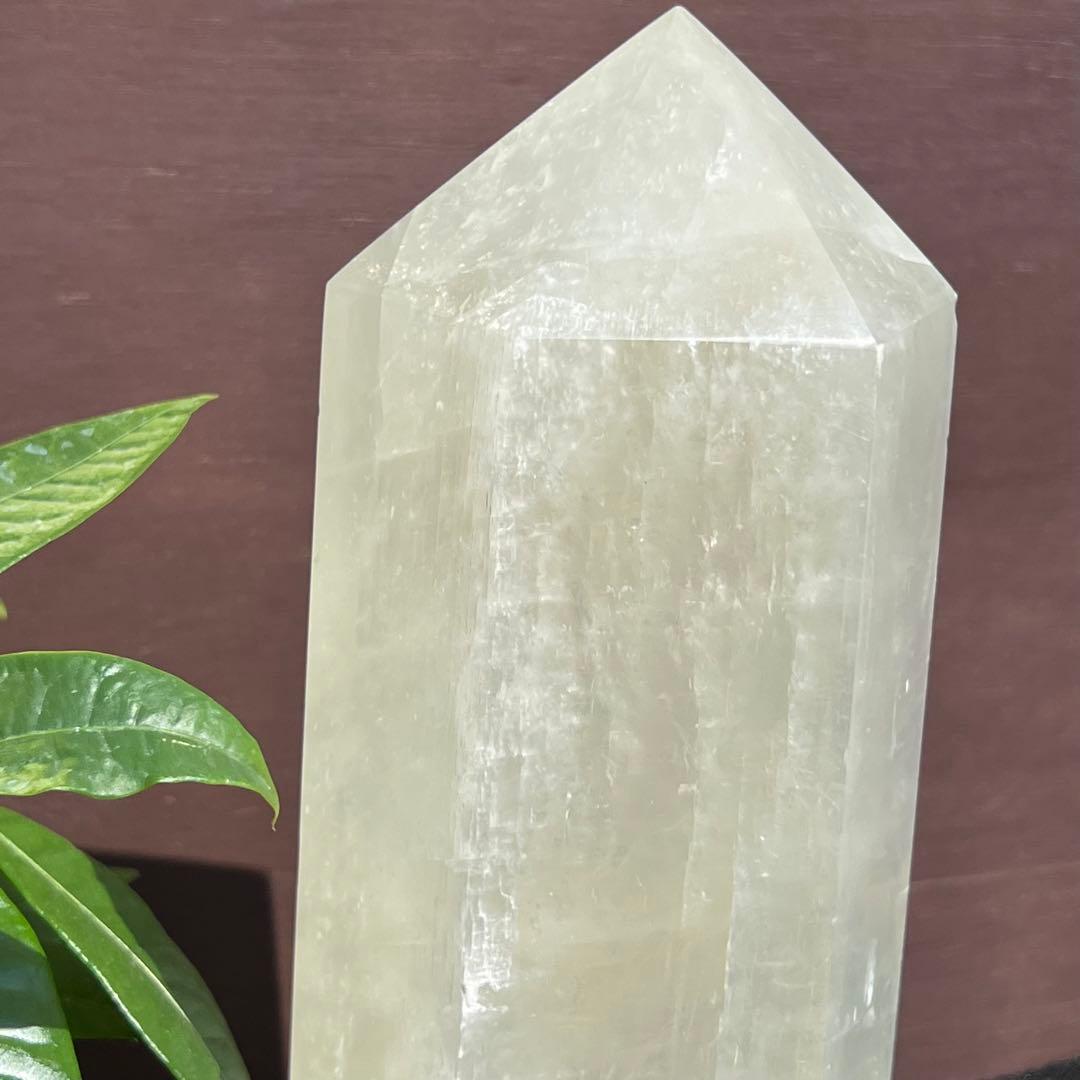 特大！ ほんのりグリーン カルサイト 六角柱 ポイント 天然石 パワーストーン