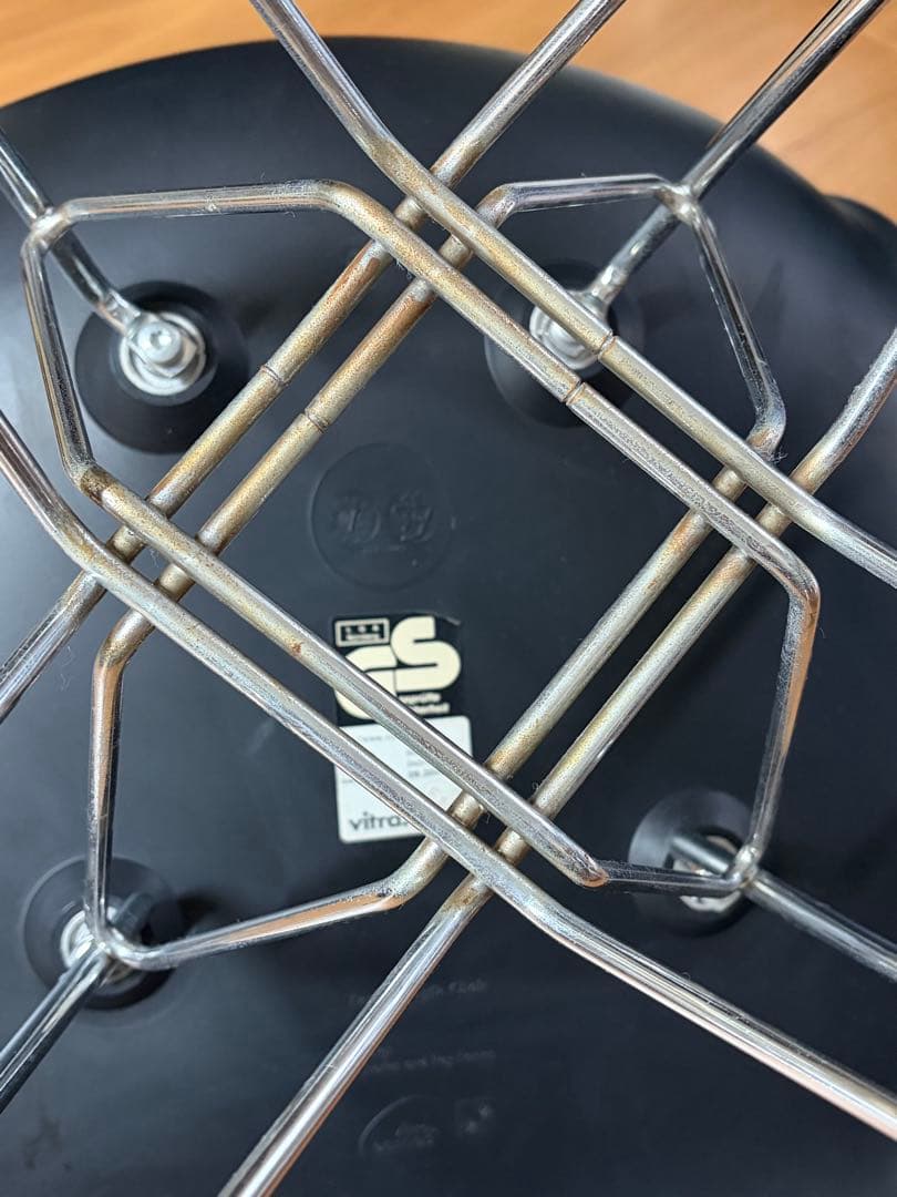 【けっちゃむ】イームズ サイドシェルチェア DSR ヴィトラvitra製