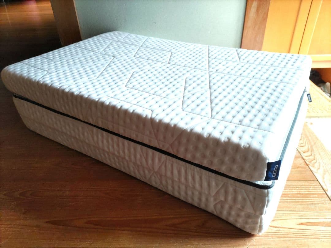 エマ　スリ―プ　３つ折りマットレス