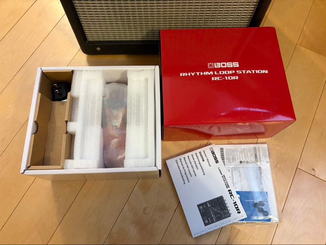 BOSS RC-10R　Rhythm Loop Station 未使用品！