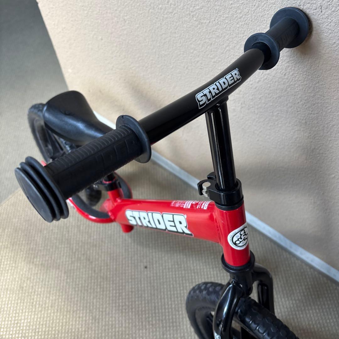 【ストライダー】バランスバイク　赤
