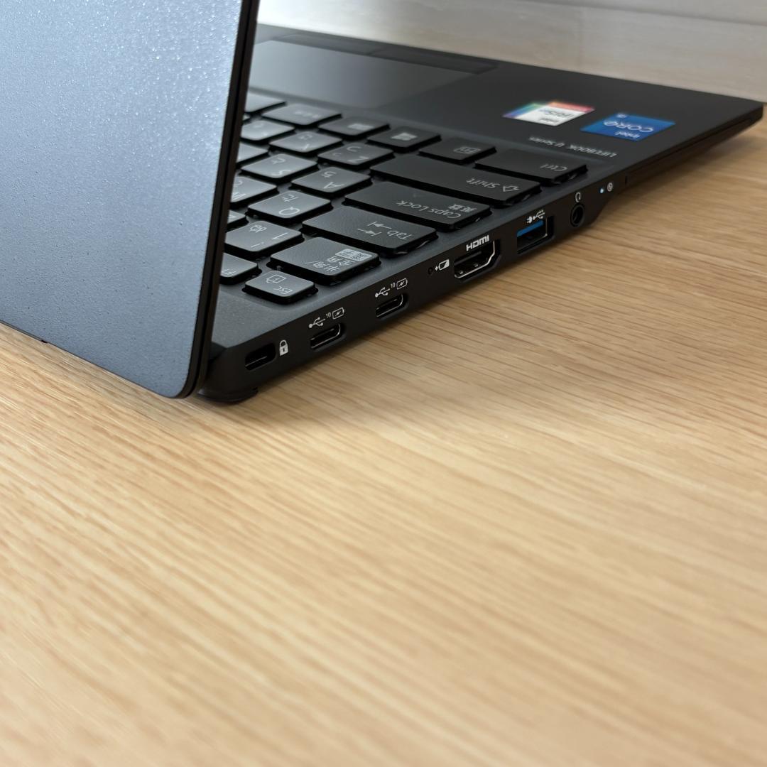 富士通　11世代i5　ノートパソコン　Windows11　ハイエンド　AI　09