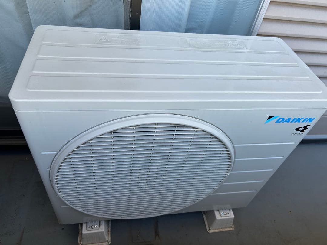 エアコン　ダイキン　DAIKIN　室外機付き F22YTES-W