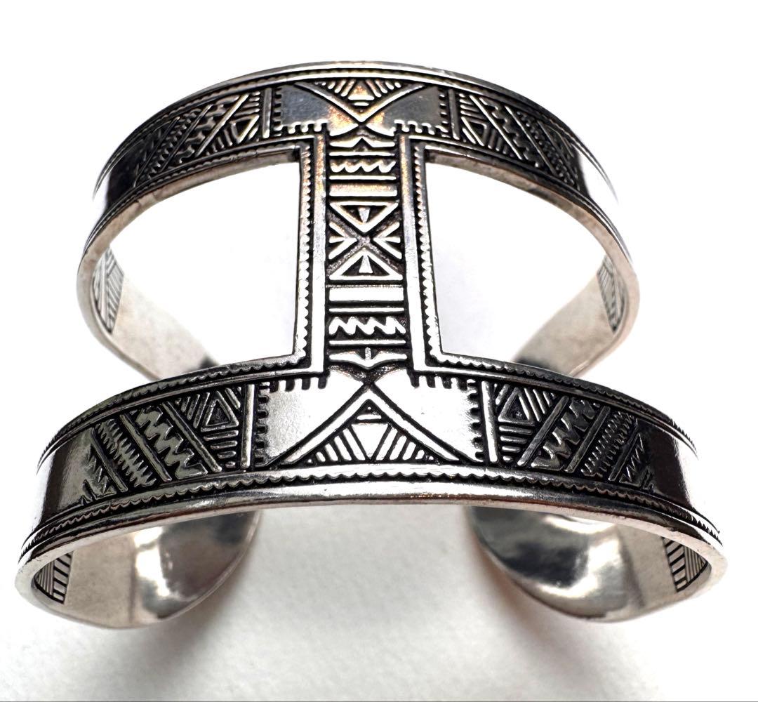 【新品・未使用】トゥアレグ族 銀製　シルバー925　Ｈ型バングル