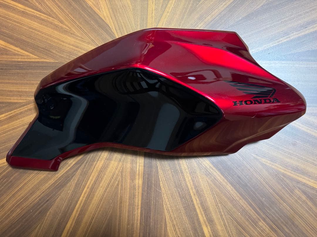 ホンダ CB250R タンクカバー 左右