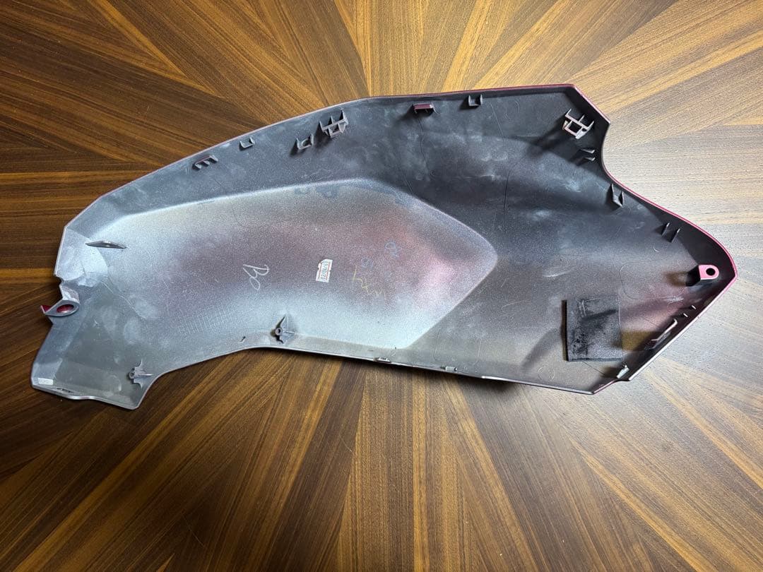 ホンダ CB250R タンクカバー 左右