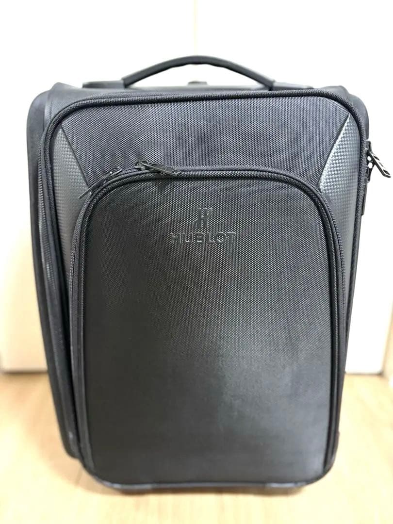 【非売品・美品】HUBLOT ウブロ キャリーバッグ ノベルティ 希少