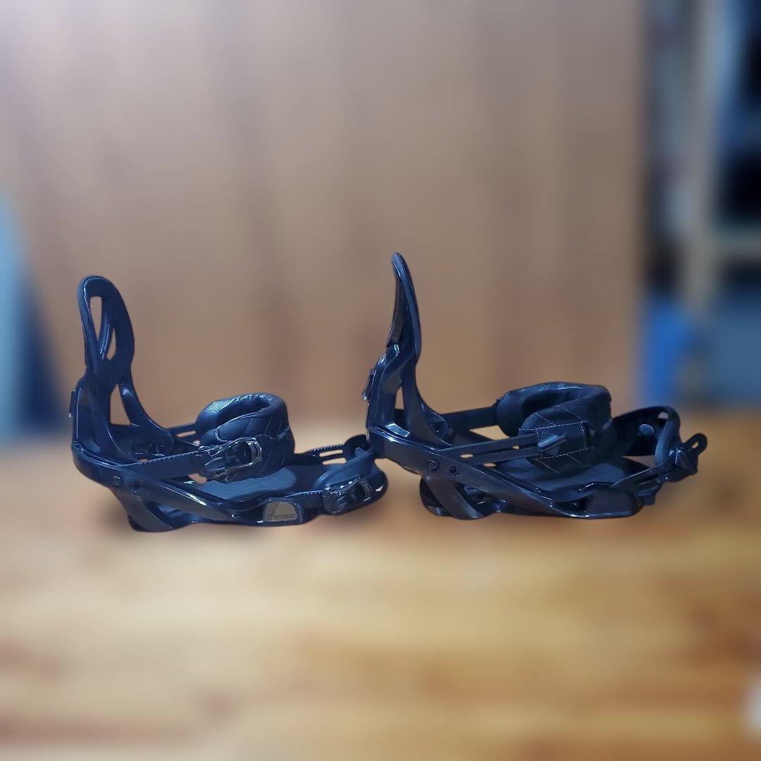 SALOMON スノーボードビンディング S/Mサイズ！ BD2602