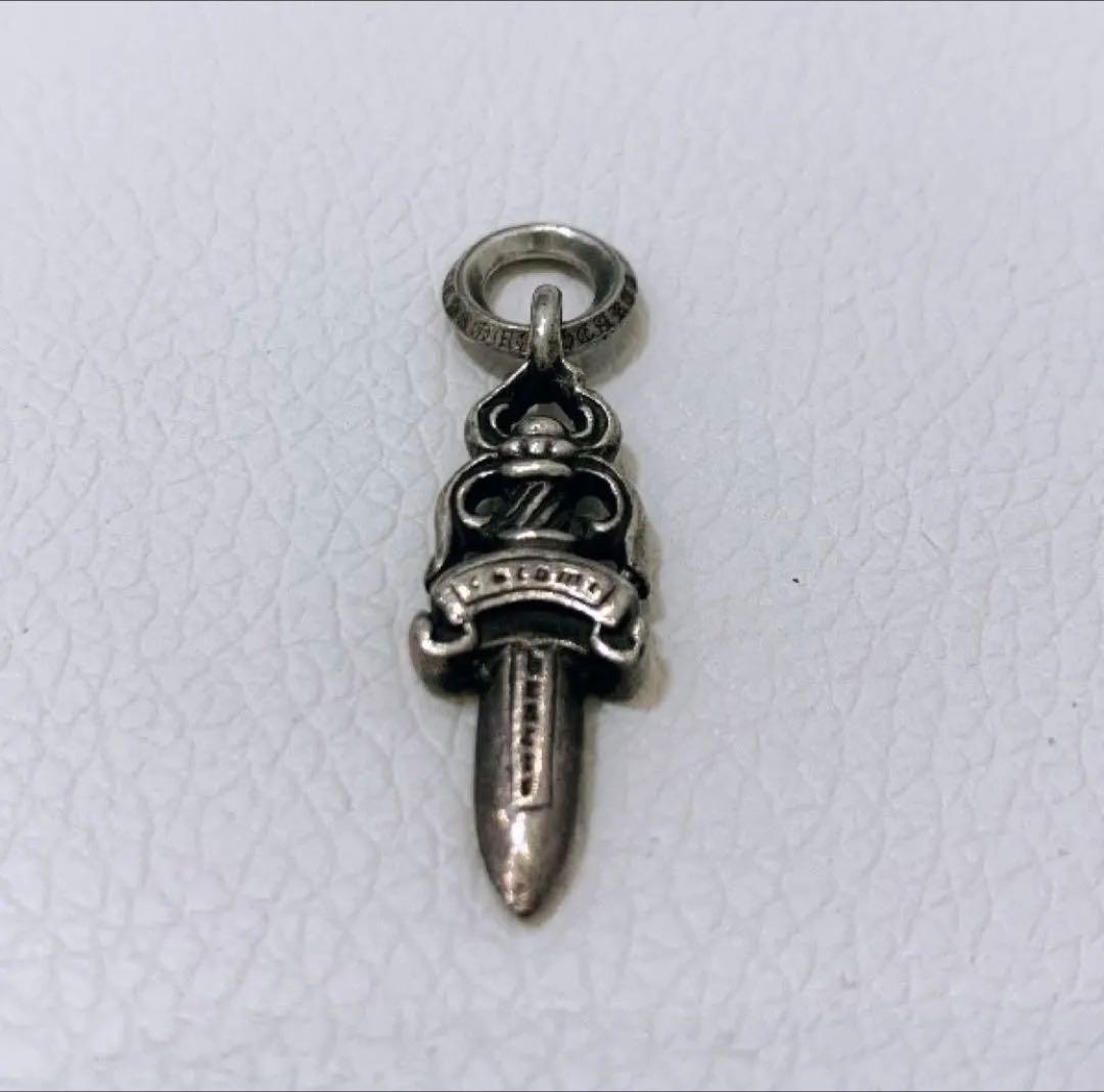 クロムハーツダガーチャームタイニー【Jin】