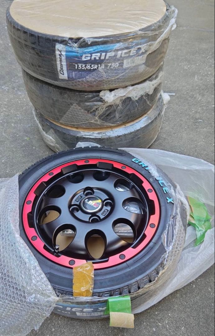 新品LMG CS-9 155/65R14 ホワイトレター スタッドレス ハスラー