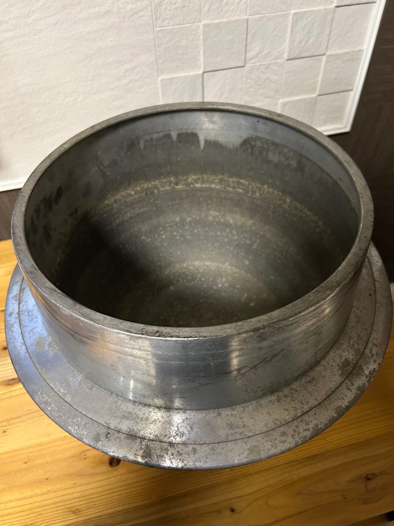 アルミ釜　特大サイズ　伝統的　アルミ調理器具　大正　昭和レトロ　古民家カフェ