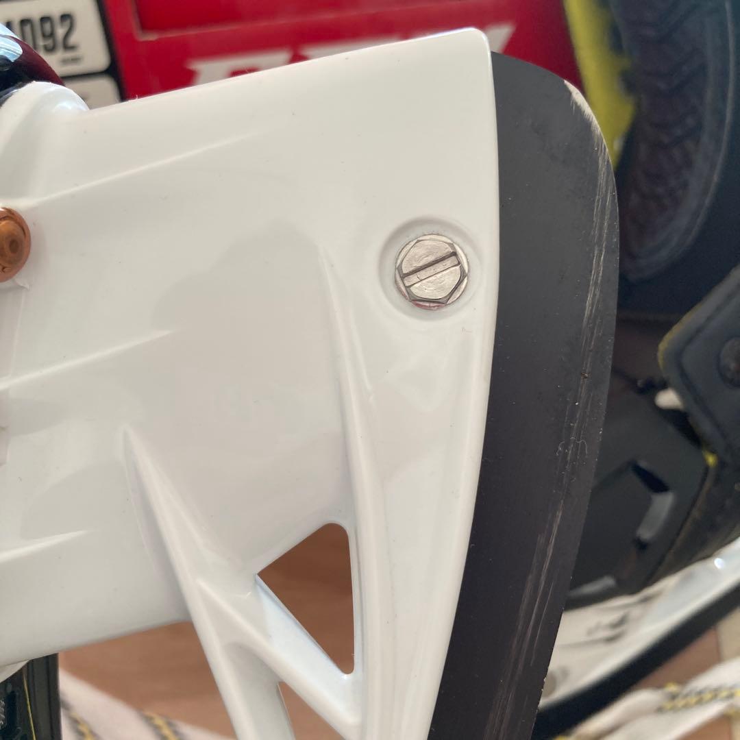 アイスホッケーシューズ