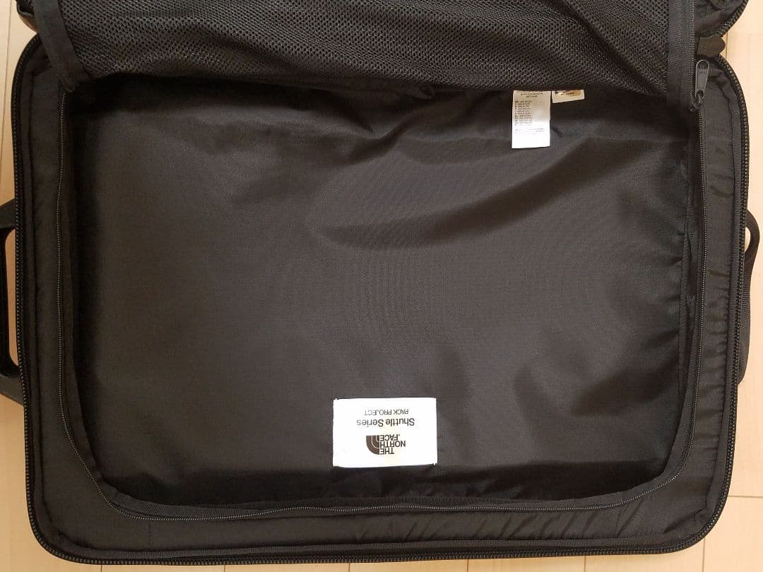 THE NORTH FACE 　シャトルローラー