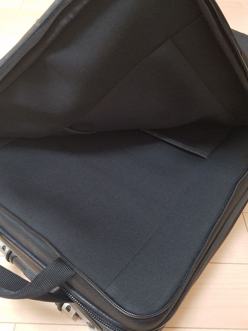 THE NORTH FACE 　シャトルローラー