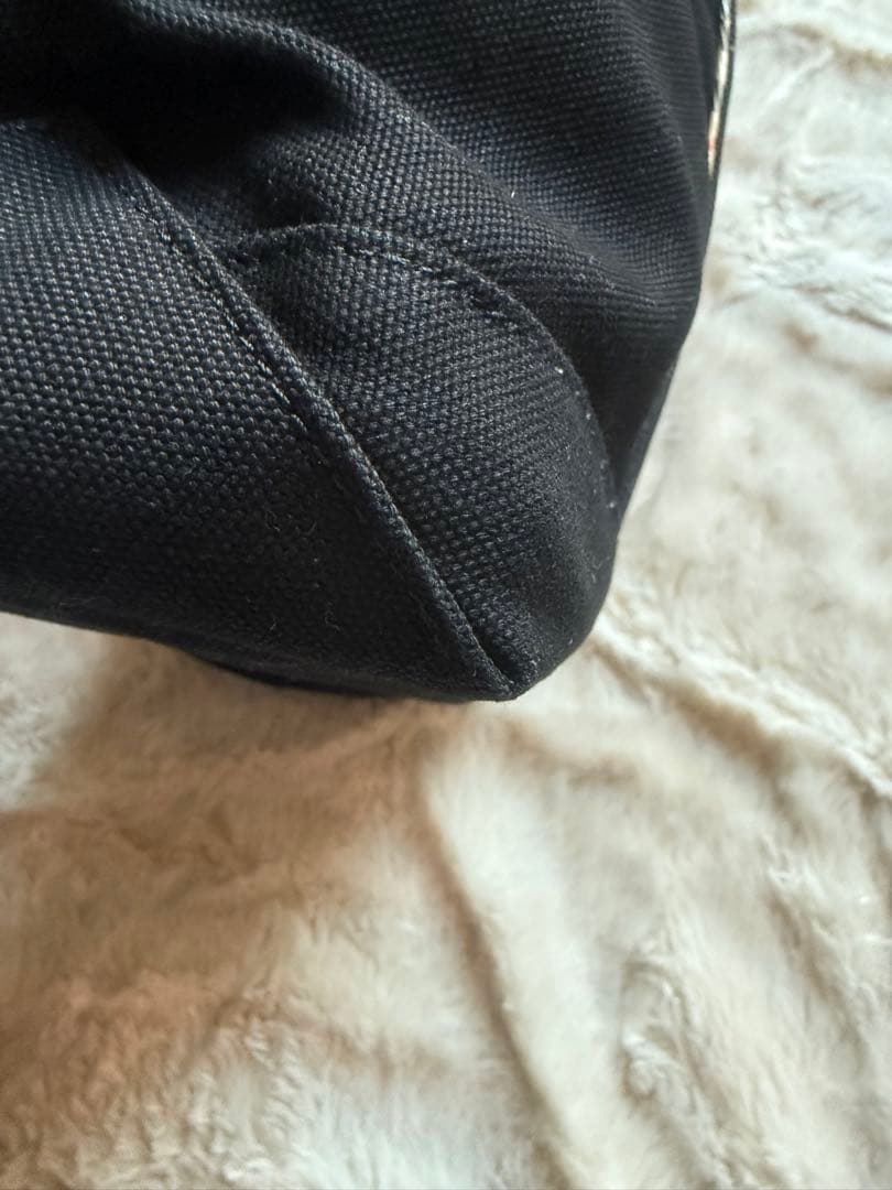 【新品】BURBERRY バーバリートートバッグ黒 ブラックキャンパス