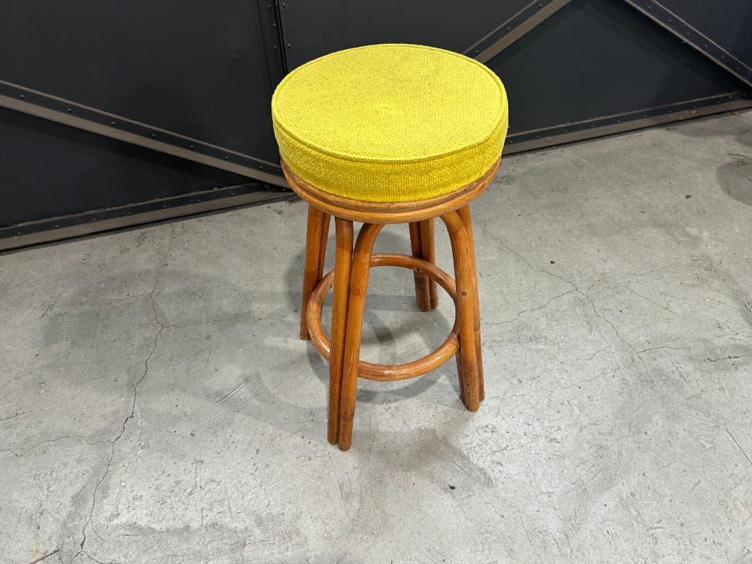 【From チェコ】Vintage ヴィンテージスツール｜Czechia