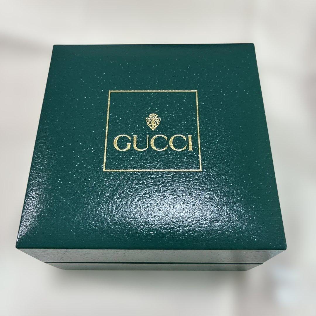 GUCCI バングルウォッチ　1500