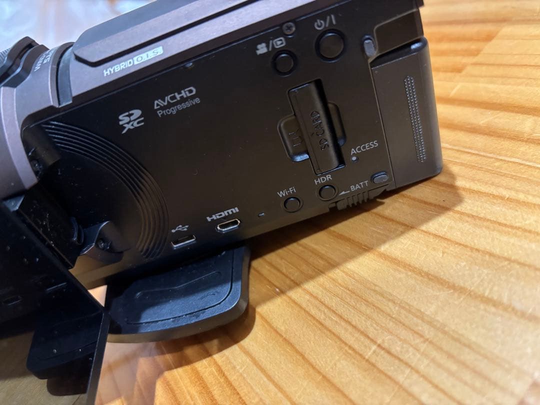 Panasonic 4K ビデオカメラ 本体