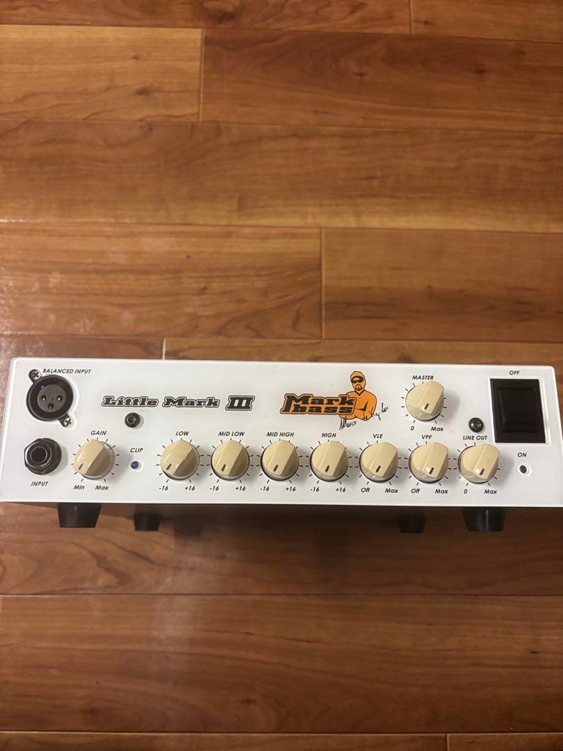 Markbass Little Mark III 限定カラー