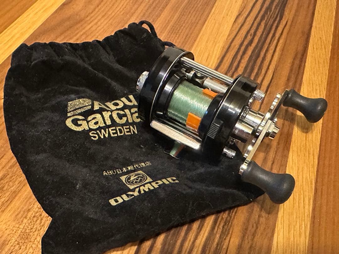ABU Ambassadeur 2500C アブ アンバサダー ブラック リール