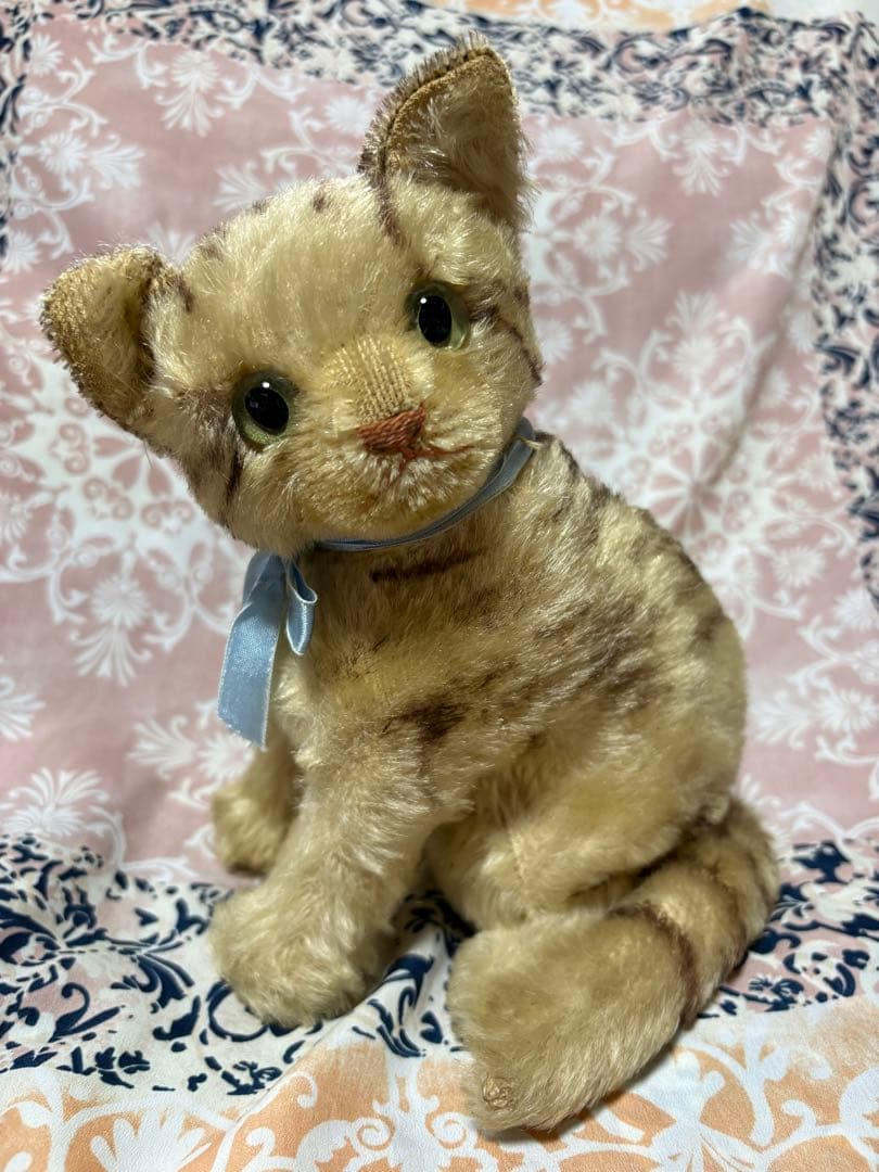 シュタイフ　猫　タビーキャット　ネコ　テディベア　ビスクドール　ジュモー