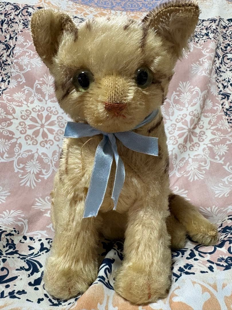 シュタイフ　猫　タビーキャット　ネコ　テディベア　ビスクドール　ジュモー