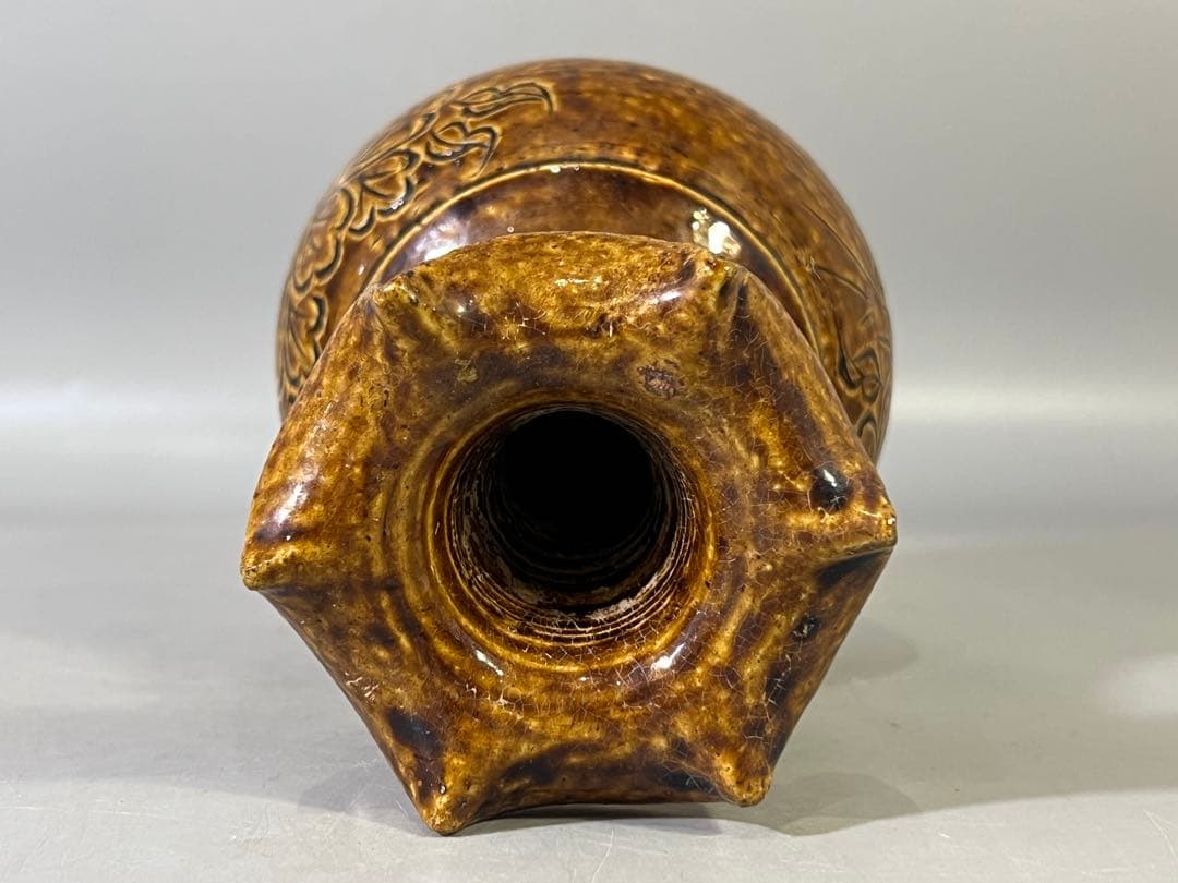 DT732 中国 飴釉 瓶