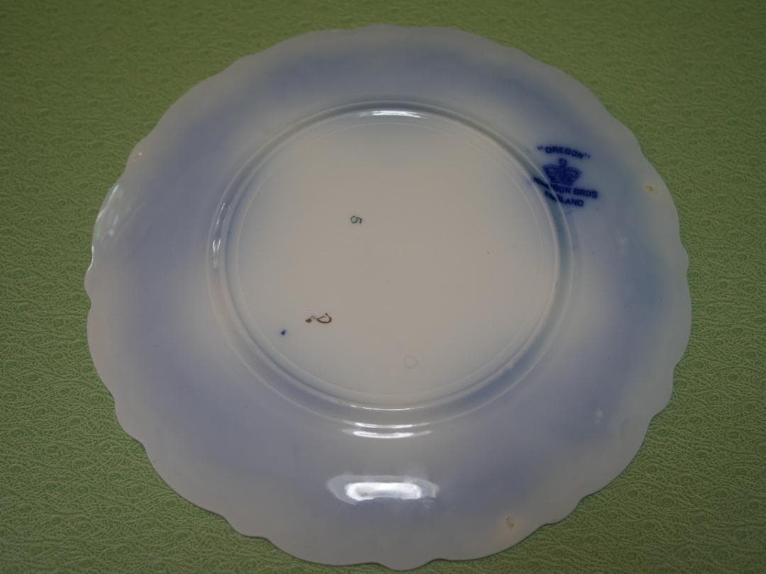 ジョンソンブラザーズ アンティークフロウブルー 約２０センチプレート・貫入有り