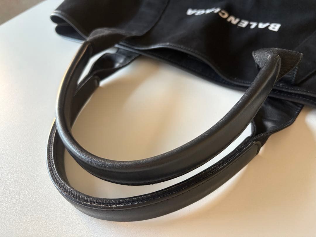 大きいサイズ　BALENCIAGA ブラック トートバッグ