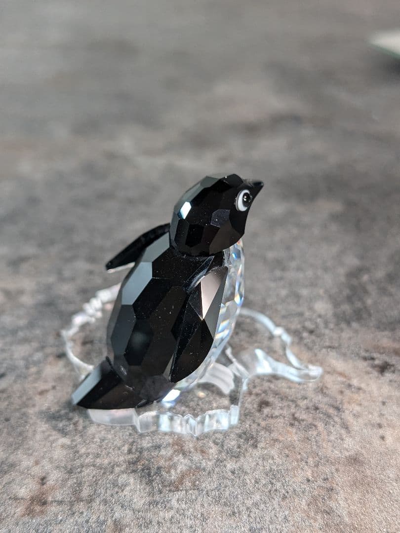 とても可愛い　3点セット　親ペンギン　アシカ　オマケ子ペンギン　スワロフスキー