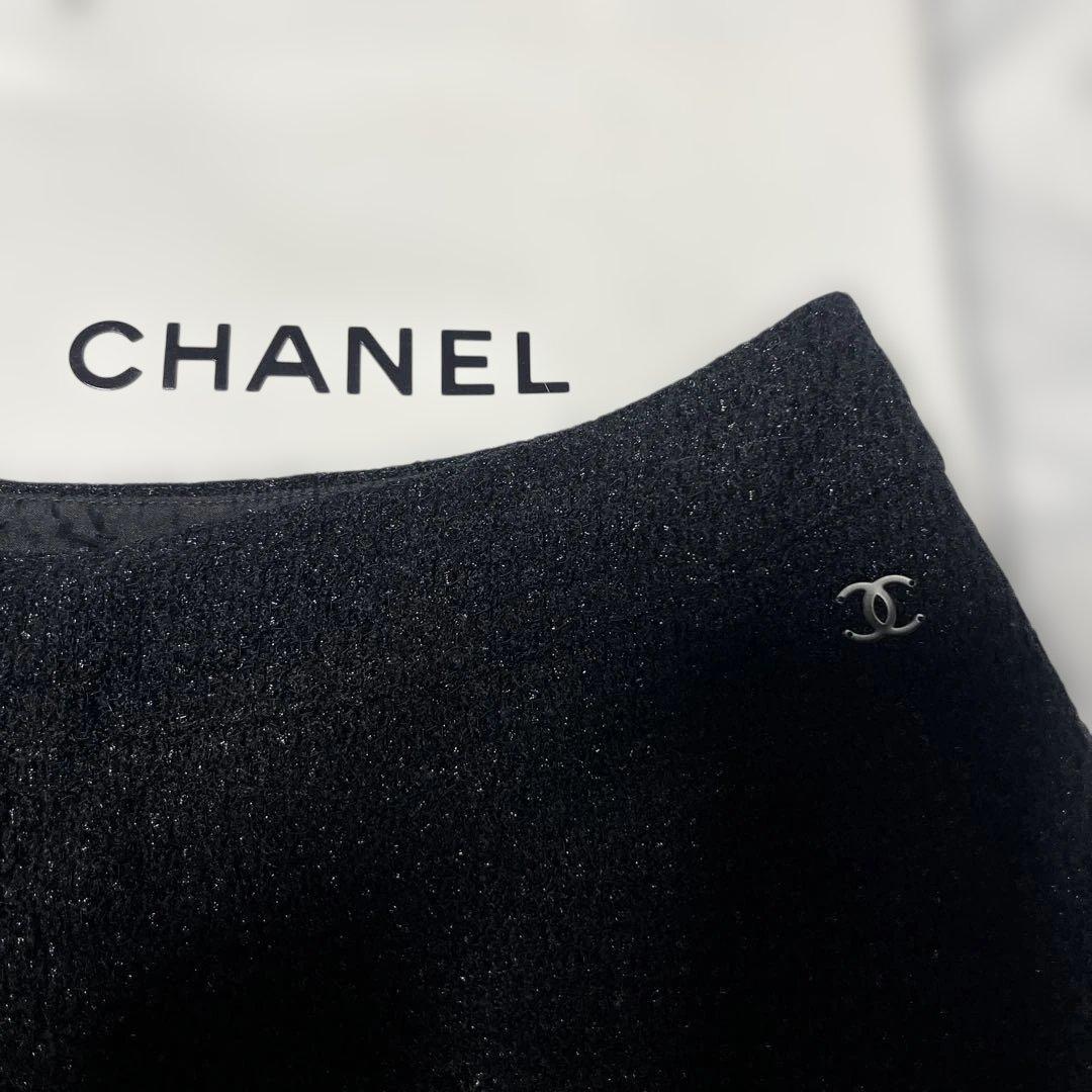 CHANEL ブラックプリーツスカート 38