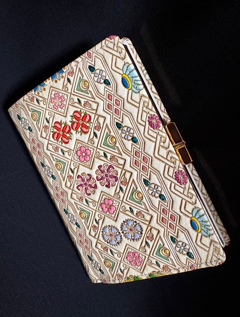 【新品】文庫革 花菱 箱まち口金付き札入れ がま口 二つ折り財布 伝統工芸