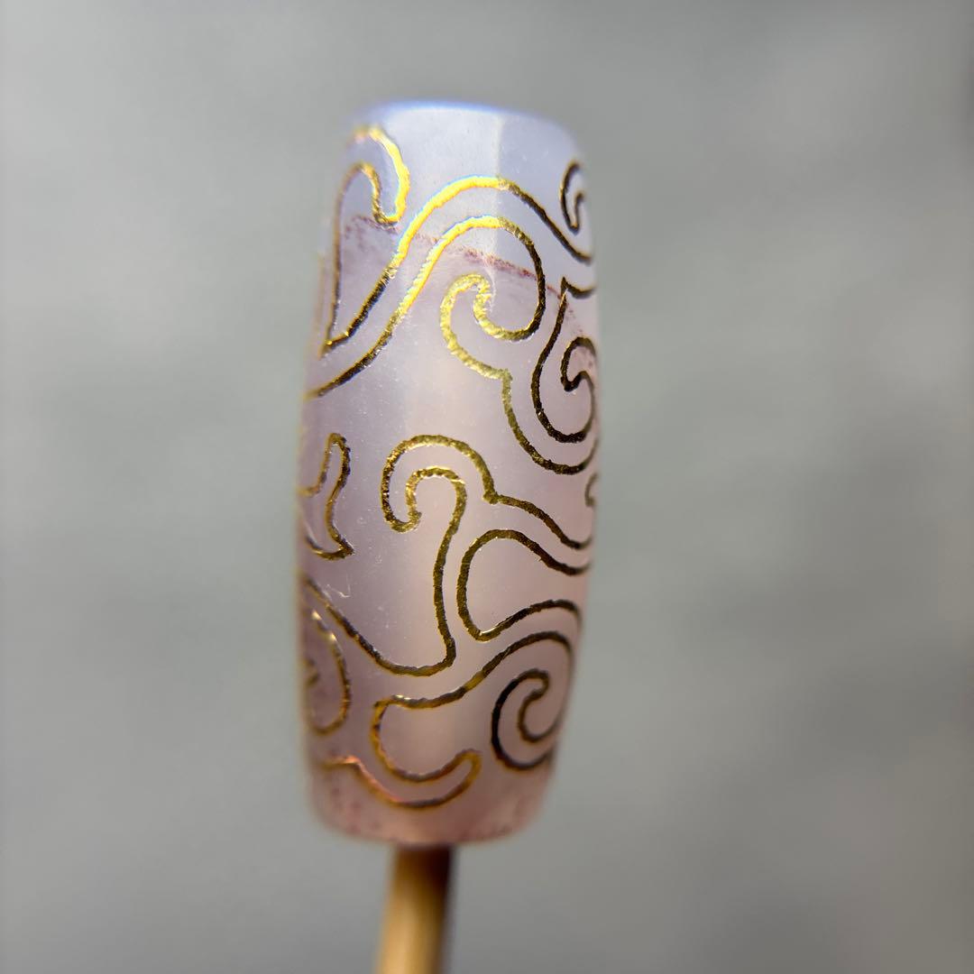 tamago玉髄　如意蓮花天珠　ピンク+朱砂入り　11-86