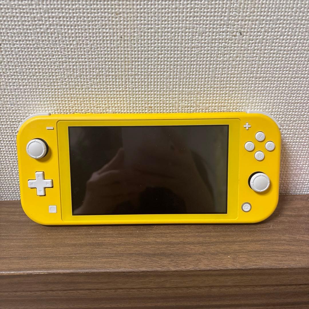 【本体のみ】Nintendo Switch Lite イエロー