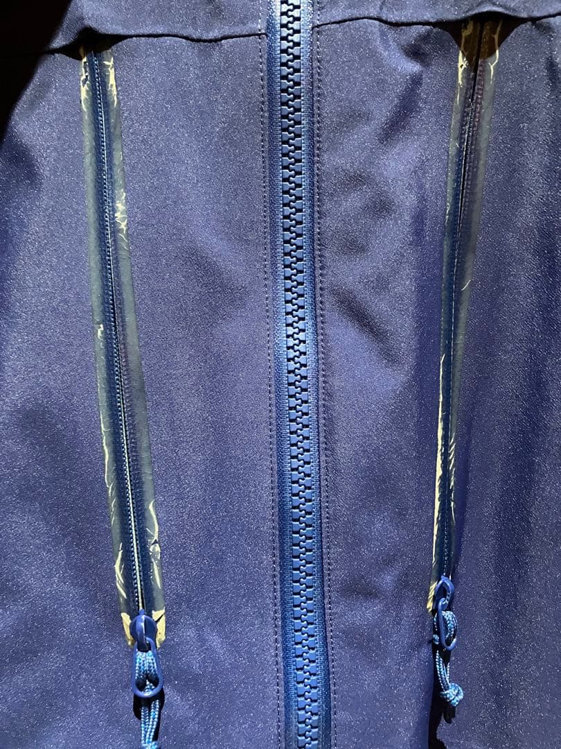 ARC'TERYX Fission SV Jacket 中綿　パファージャケット