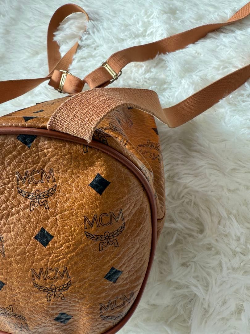 MCM ミニリュック　巾着　ブラウン　ロゴ総柄