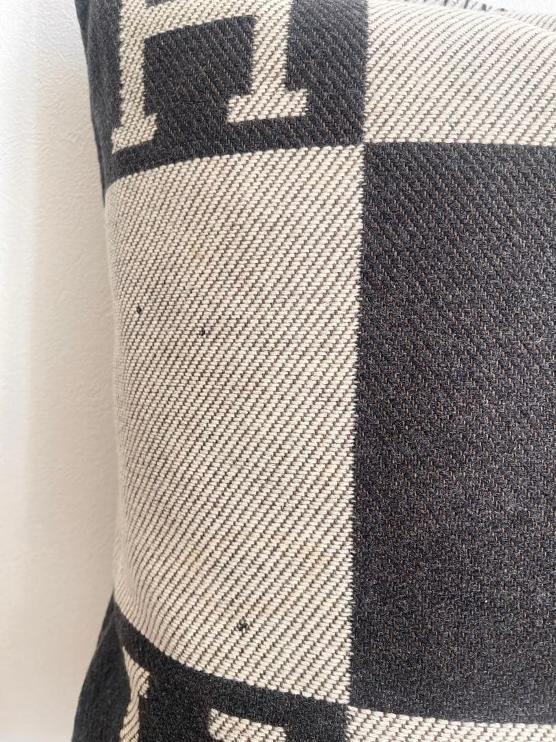 【正規品】エルメス アヴァロン クッションカバー 49×49 カシミヤ混