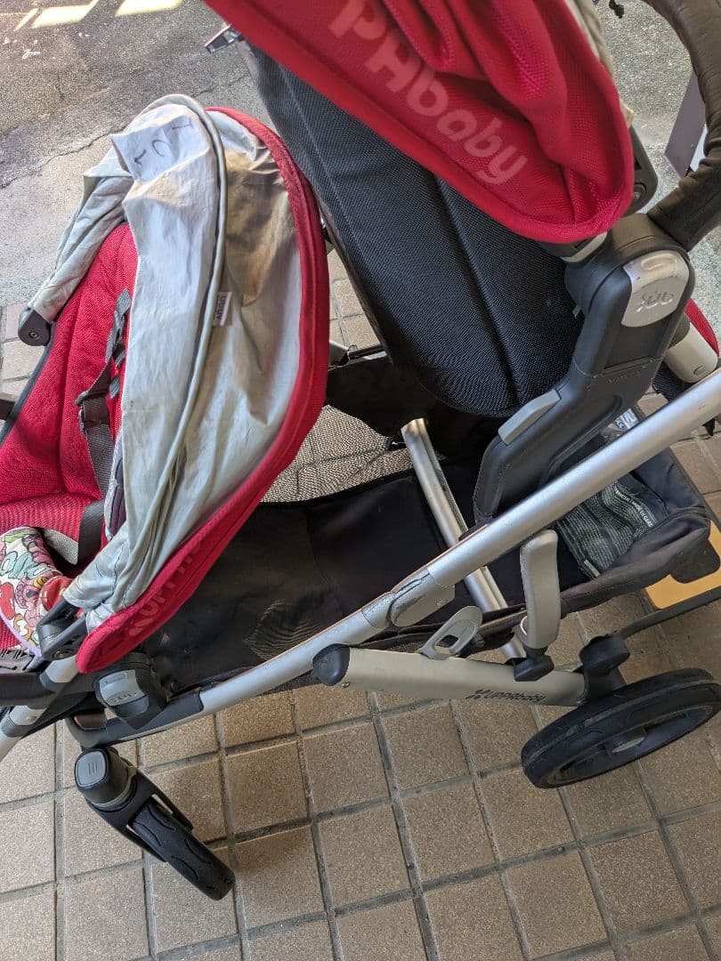 ぽむ☆UPPAbaby Vista 3人乗り　破格