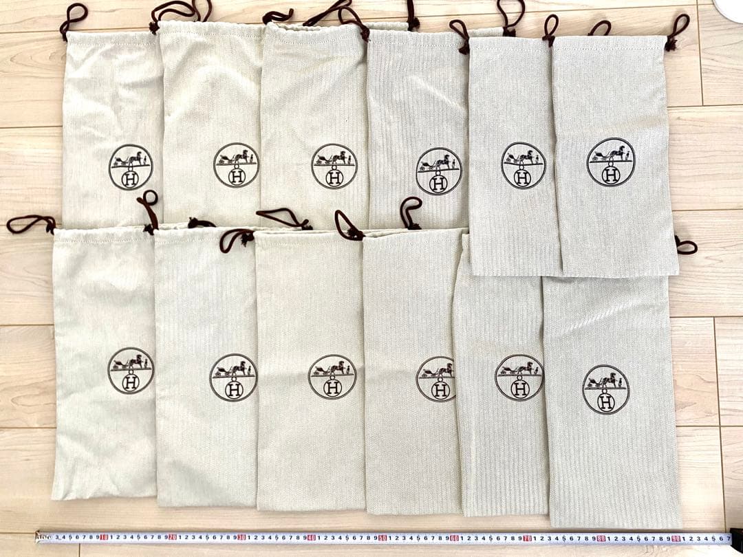 エルメス　靴　サンダル　スニーカー　保存袋　巾着