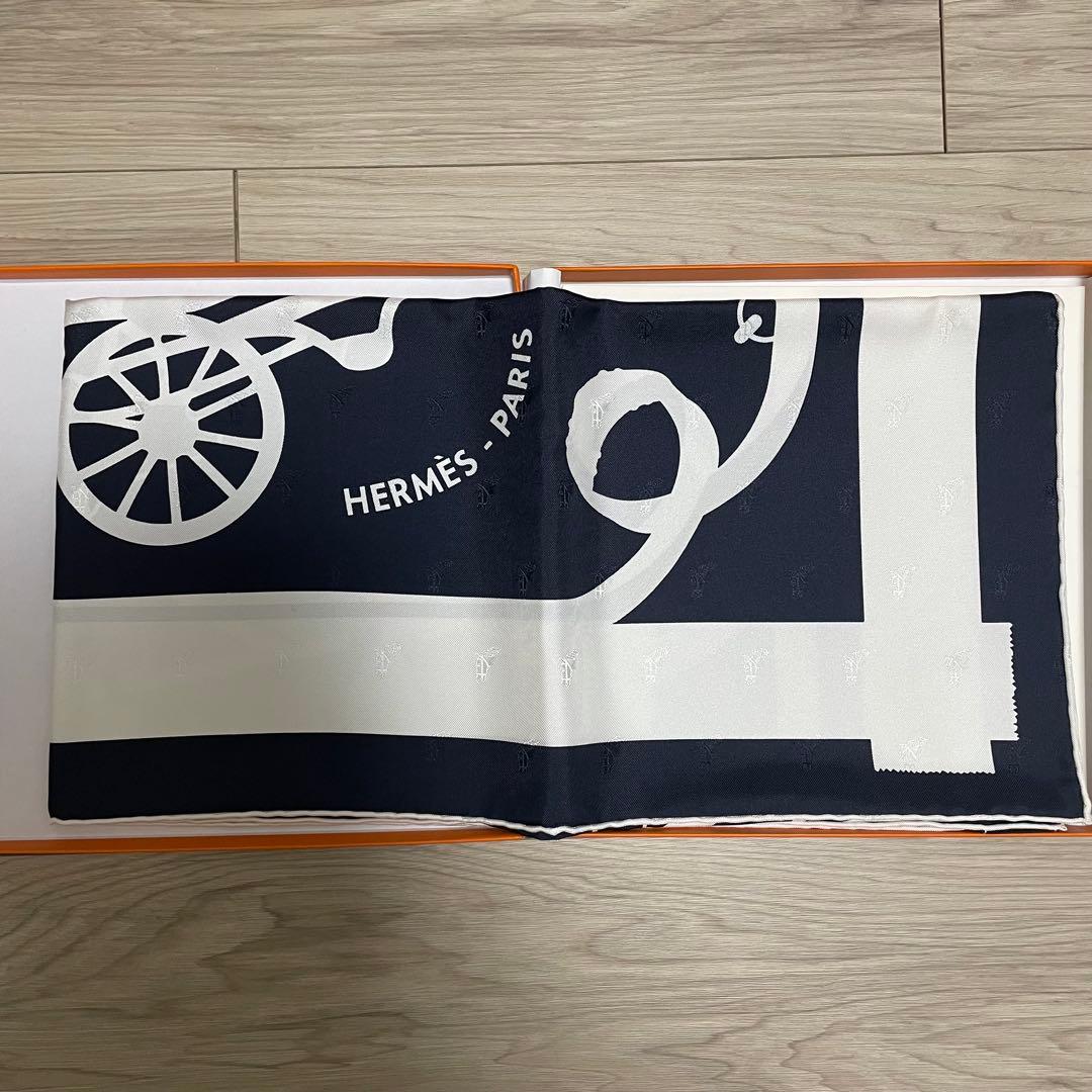 ☆新品タグ付☆エルメス Hermes カレ90 すべてはカレの中に　ネイビー