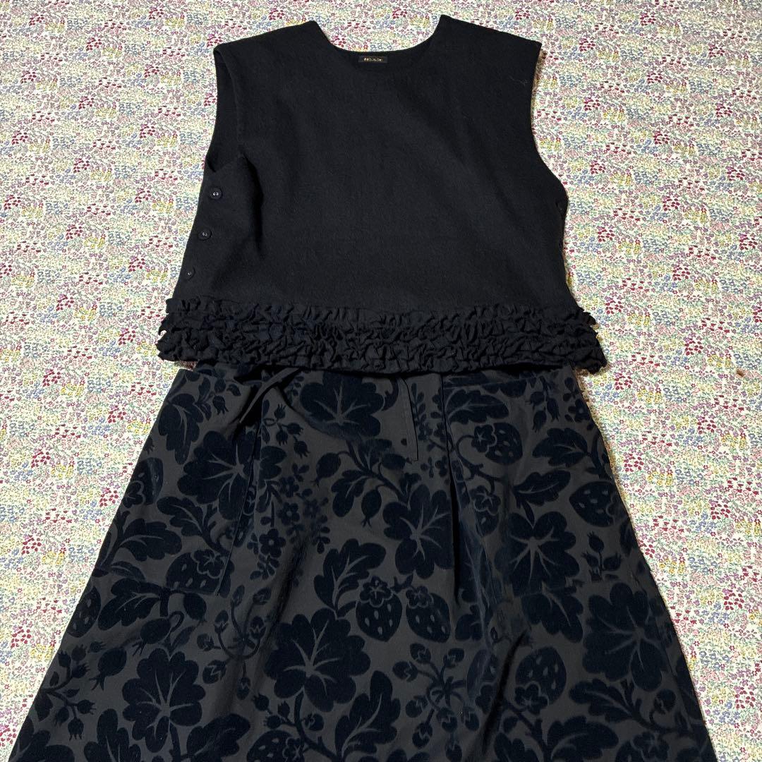 オールドマンズテーラー　フロッキープリント　ワイルドベリーストリングスカート