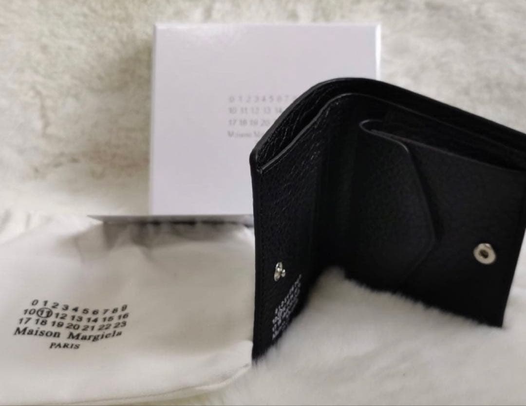 Maison Martin Margiela ブラック二つ折り財布