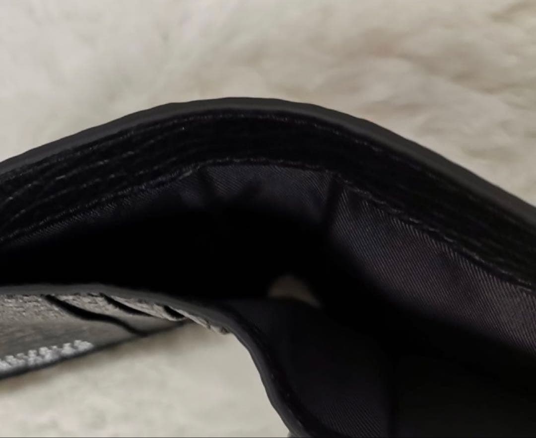 Maison Martin Margiela ブラック二つ折り財布