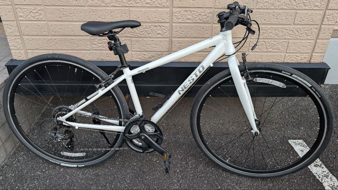 クロスバイク NESTO VACANZE ホワイト 2025年製 自転車